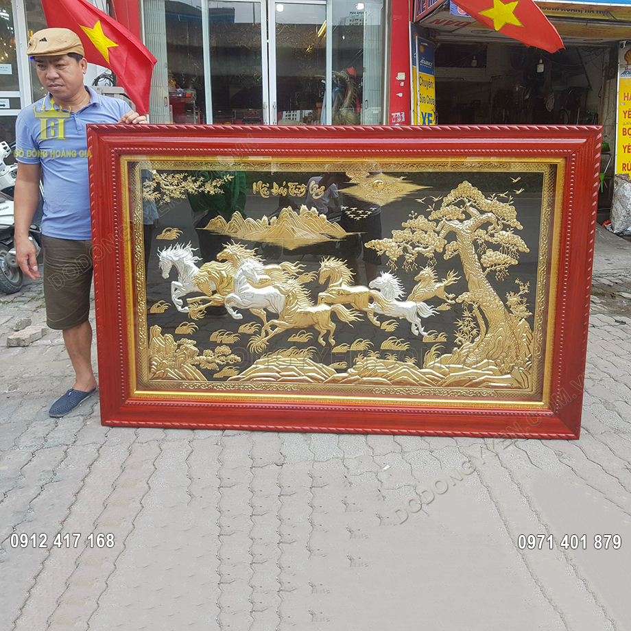 Tranh Đồng M&atilde; Đ&aacute;o Th&agrave;nh C&ocirc;ng Mạ V&agrave;ng Mạ Bạc Khung Gỗ Hương 1M97